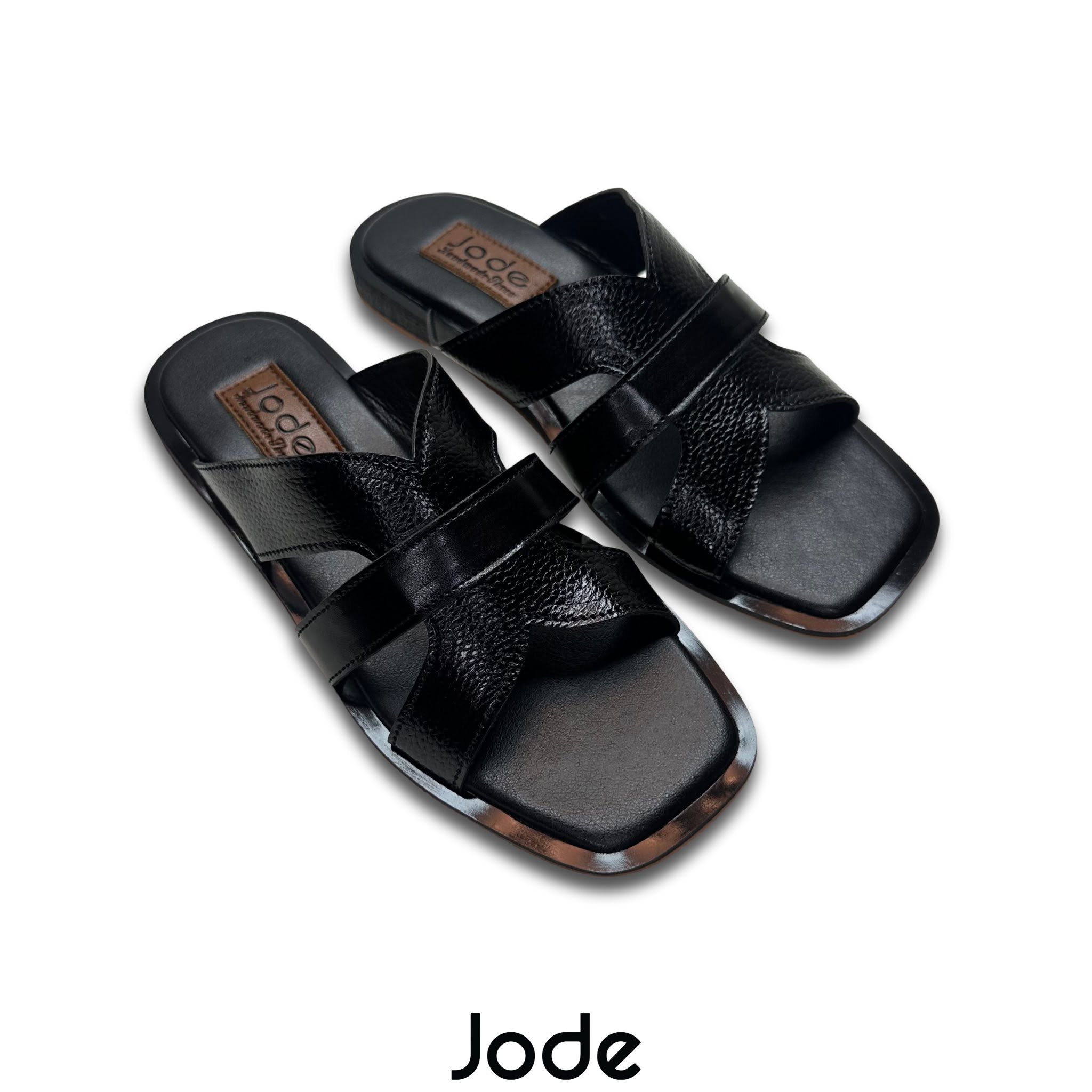 Black shiny leather plain cross edition
