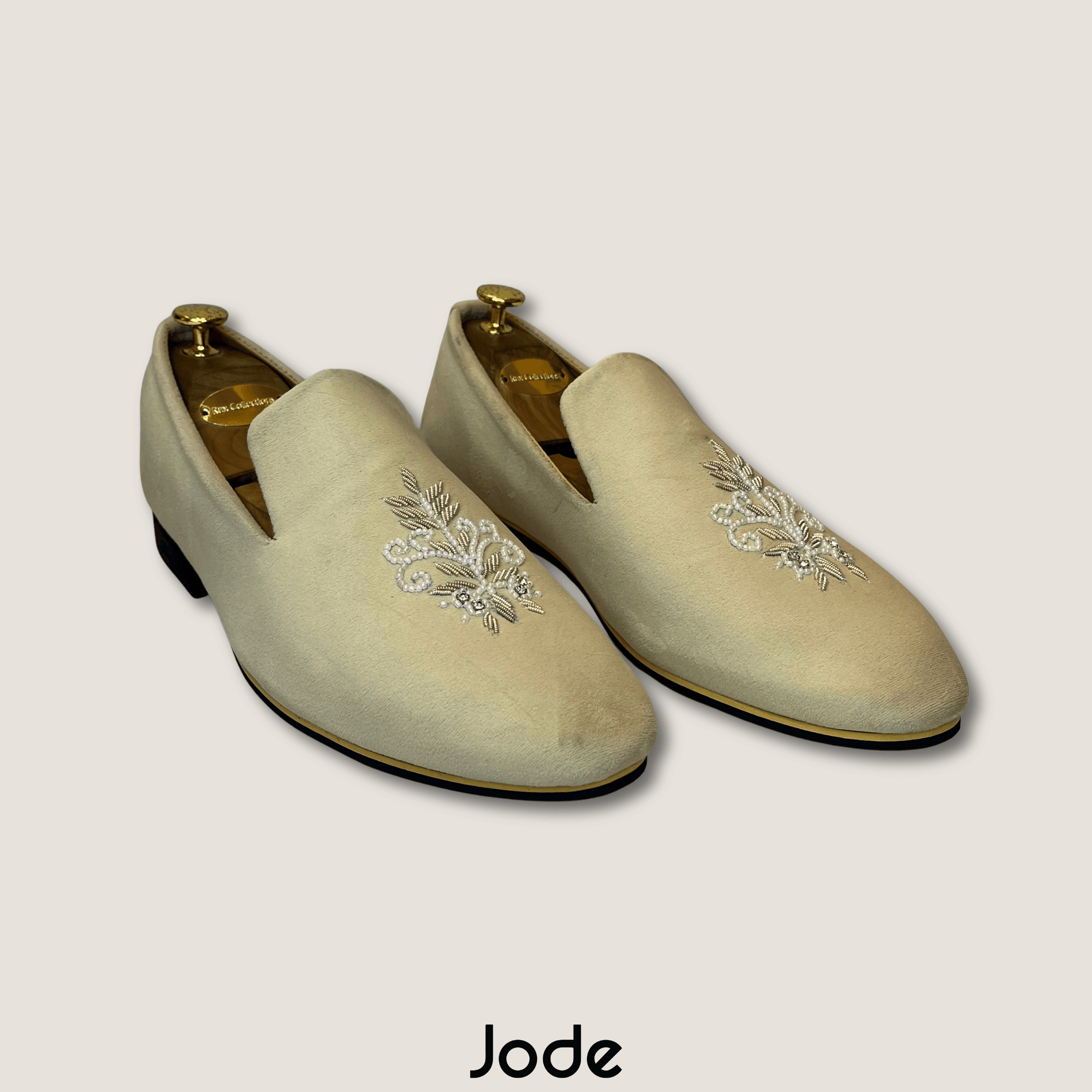 The Ivory Cream Pearl Botanical Zardozi