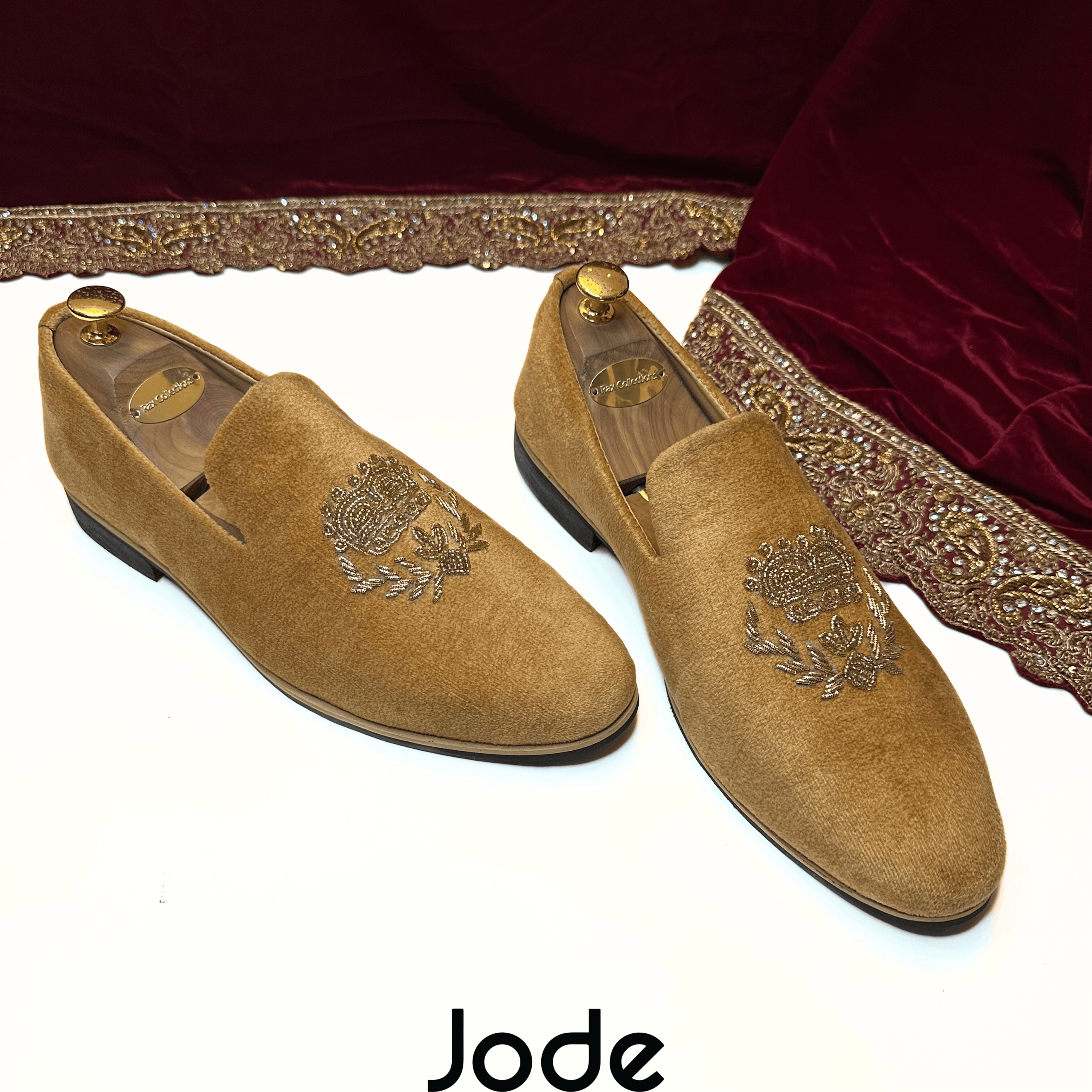 The Camel Gold Crown  Zardozi